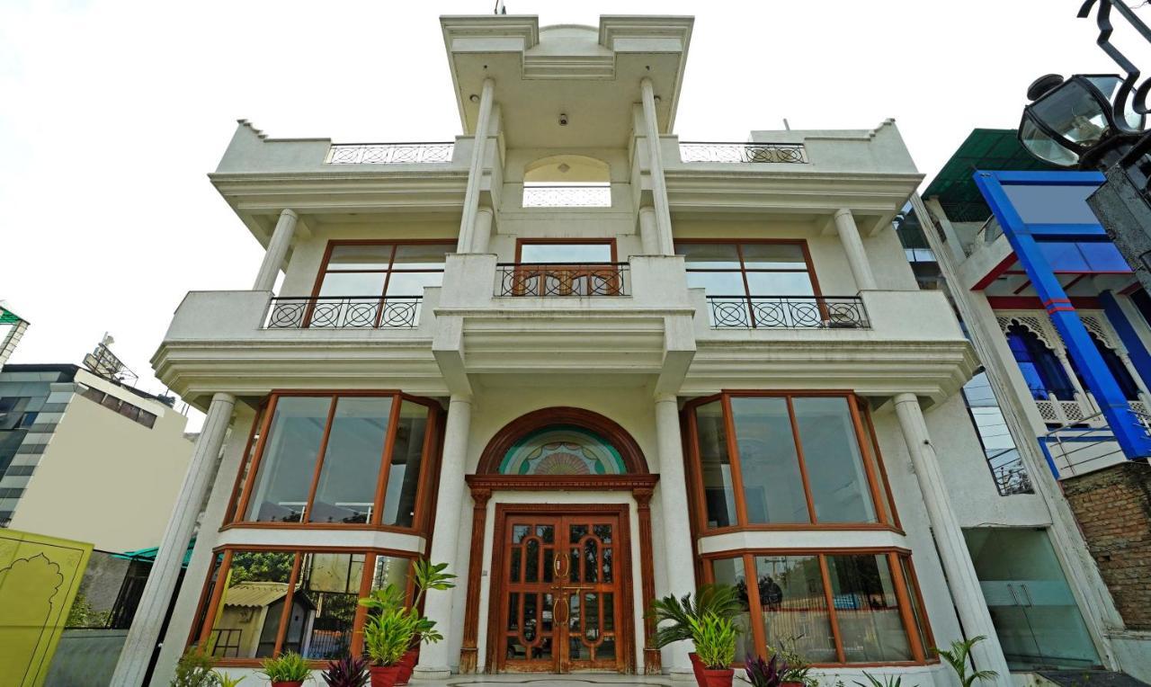 Hotel YKS Kota  Exterior foto