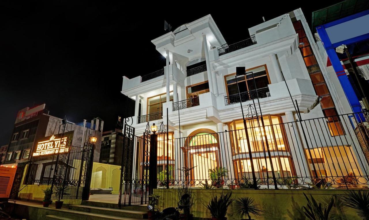 Hotel YKS Kota  Exterior foto